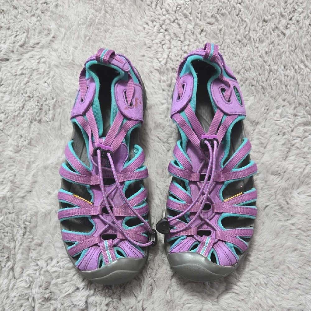 Keen Purple and Teal outdoor walking Sandals size 7.5